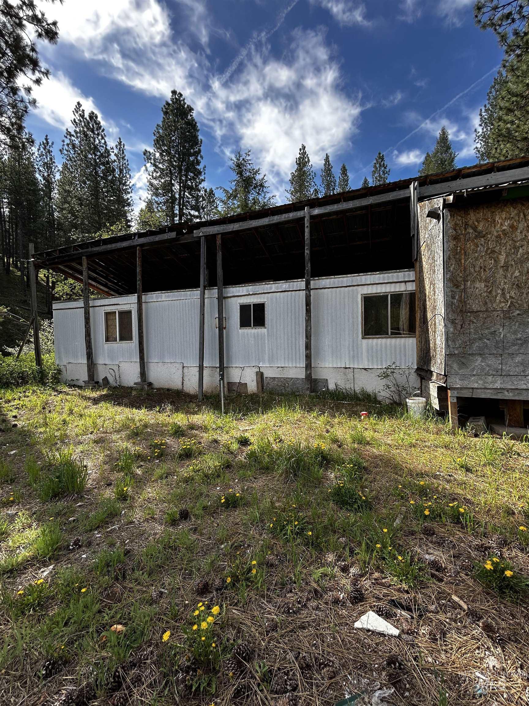 8 Klondike Road Property Photo 11