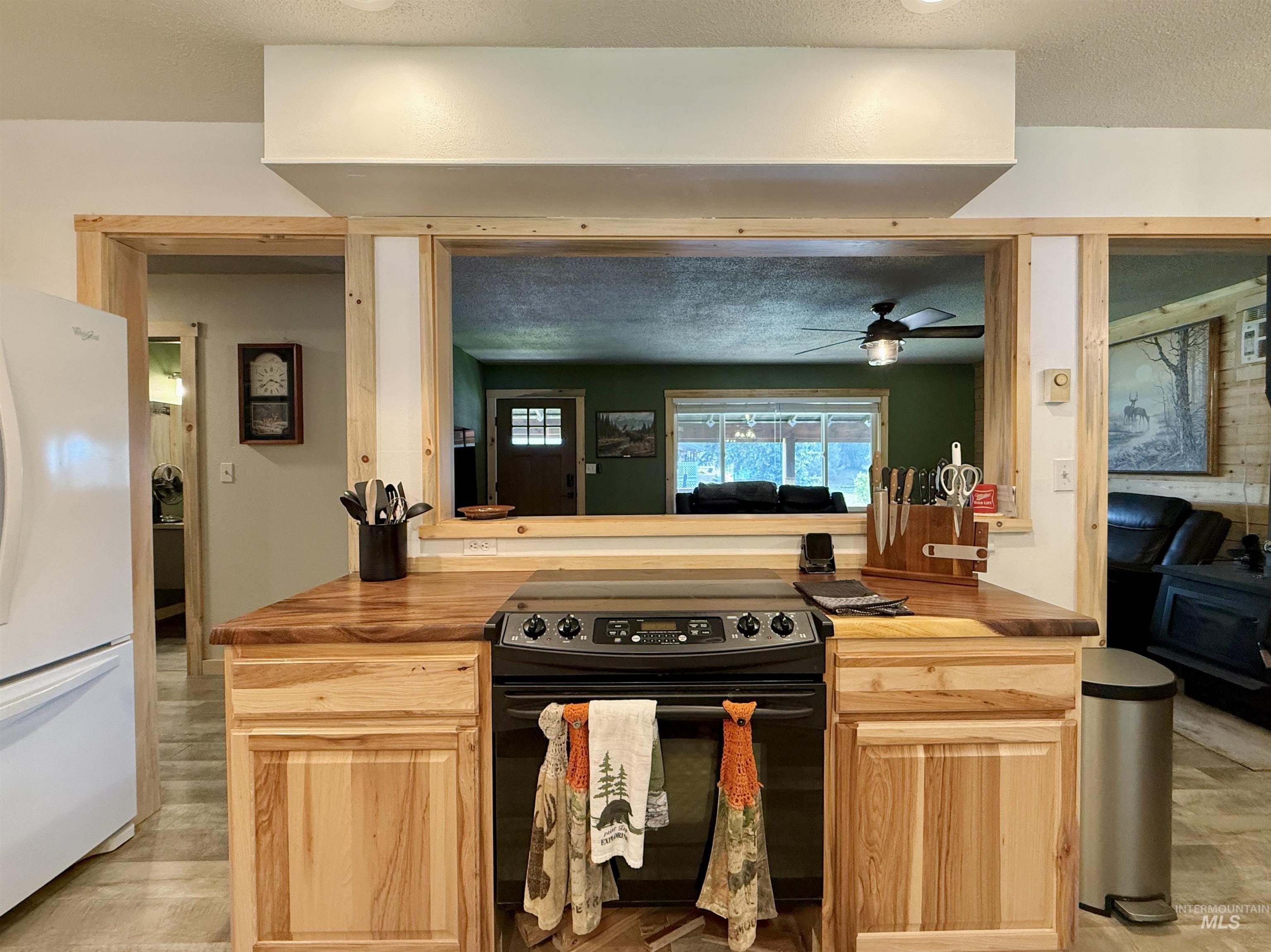 433 Cedar Drive Property Photo 10