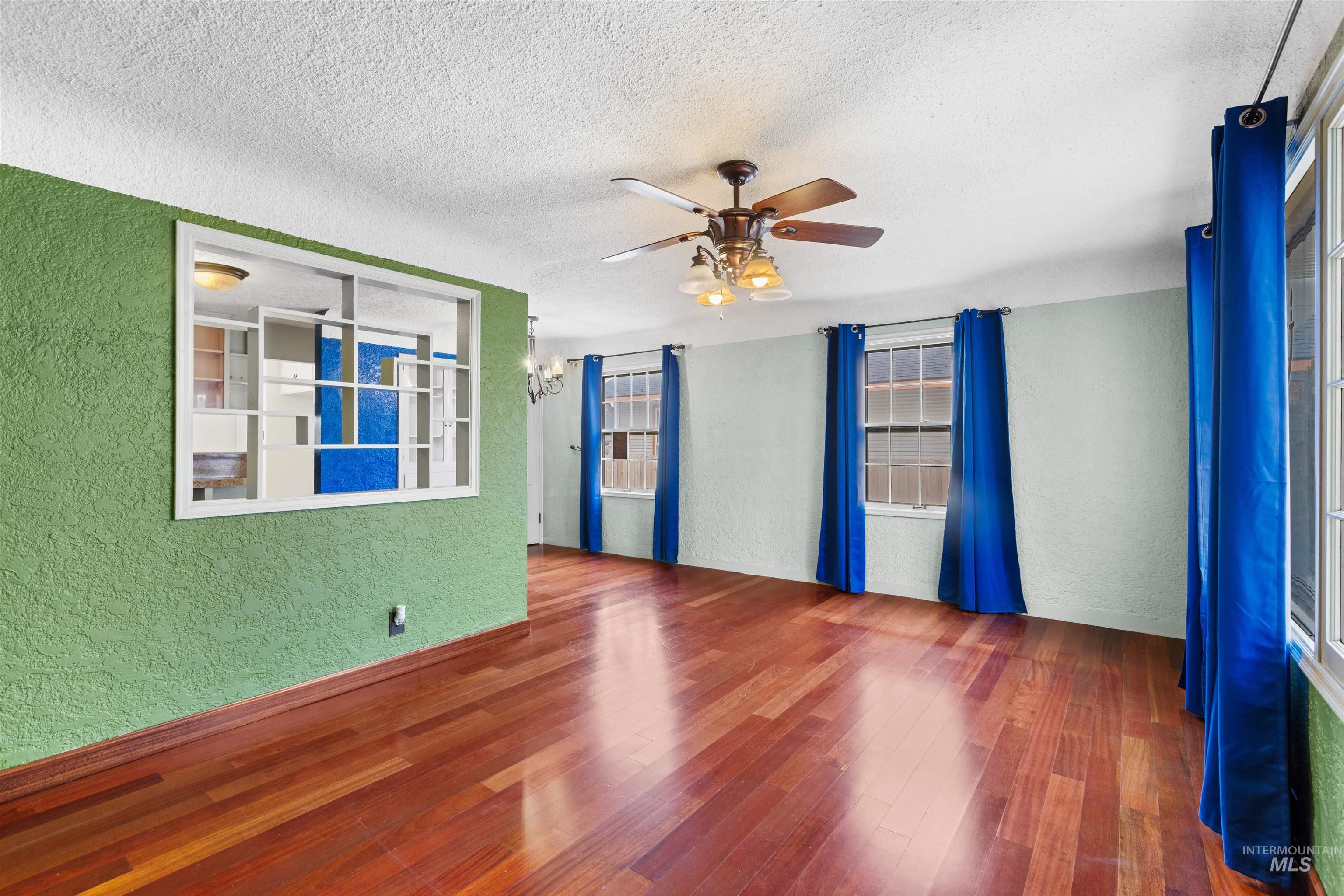 219 Cleveland Blvd Property Photo 4