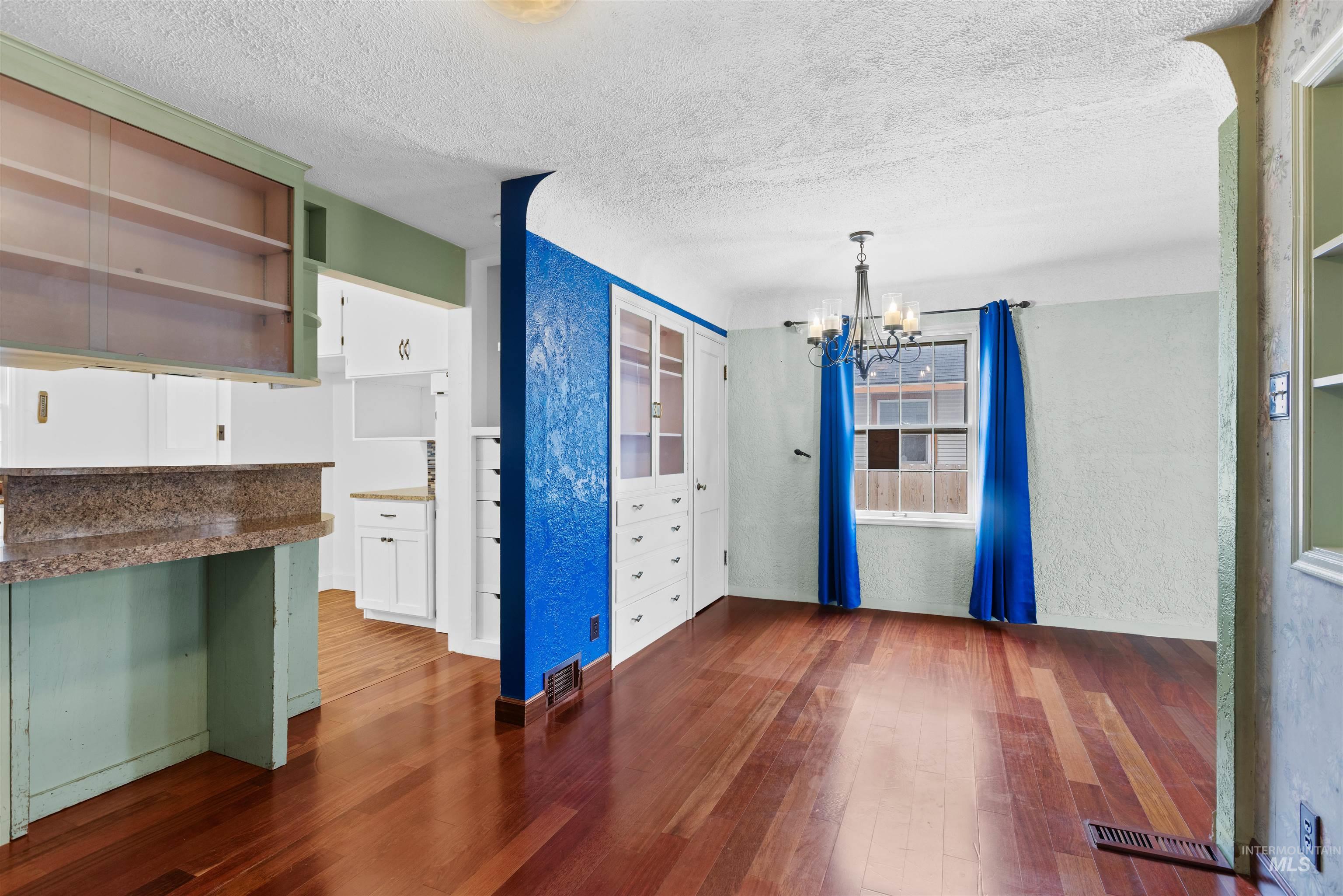 219 Cleveland Blvd Property Photo 11