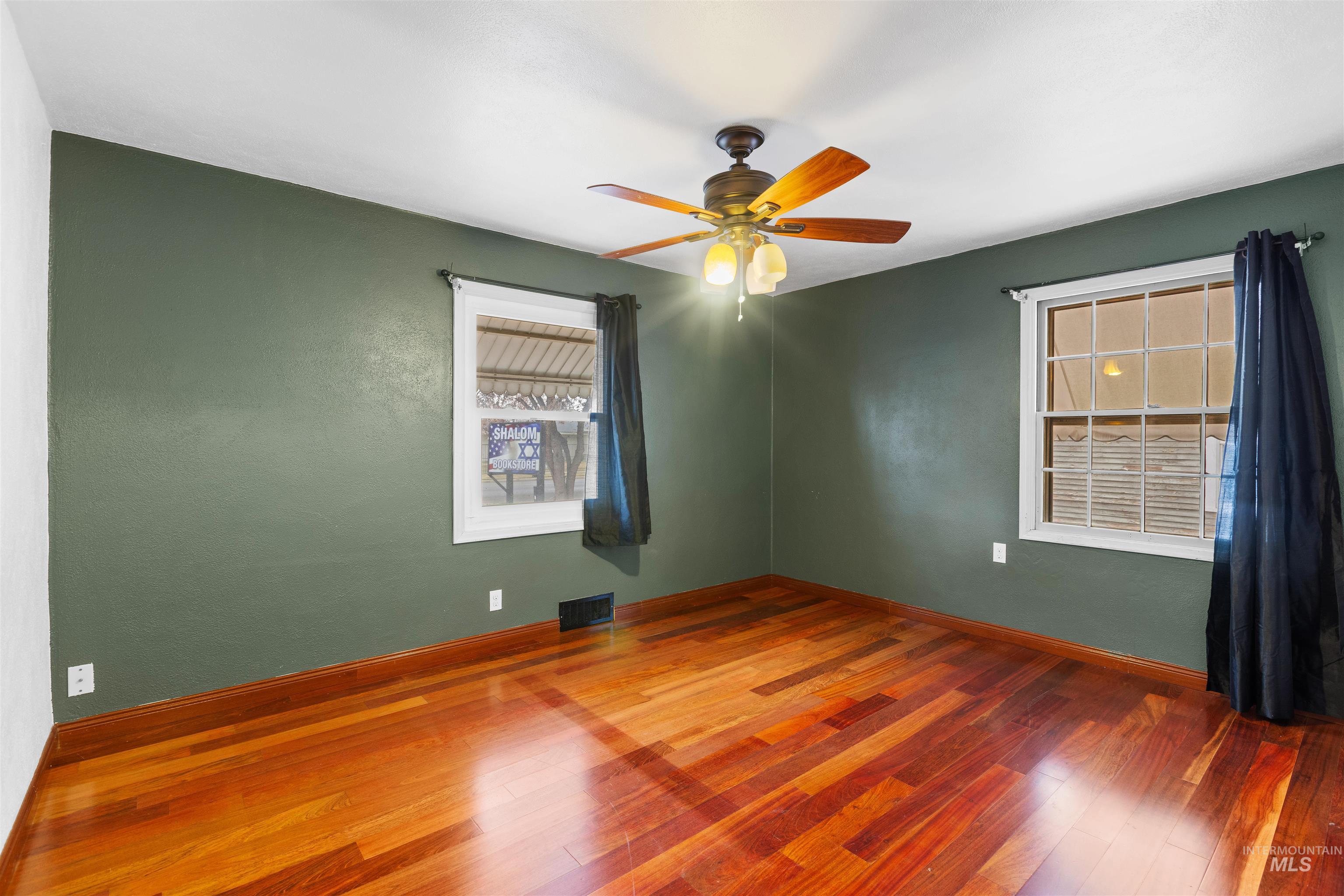 219 Cleveland Blvd Property Photo 22