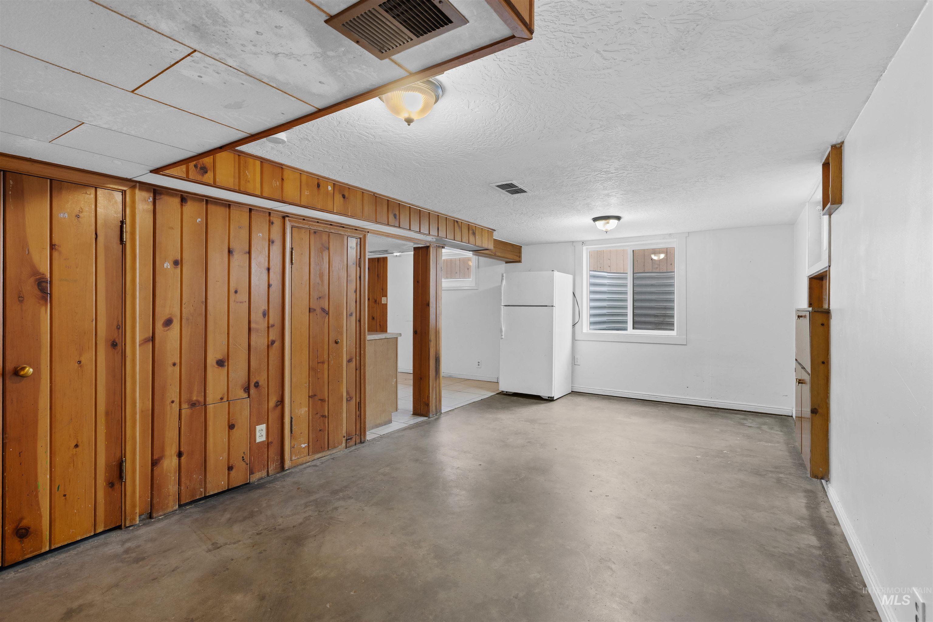 219 Cleveland Blvd Property Photo 26
