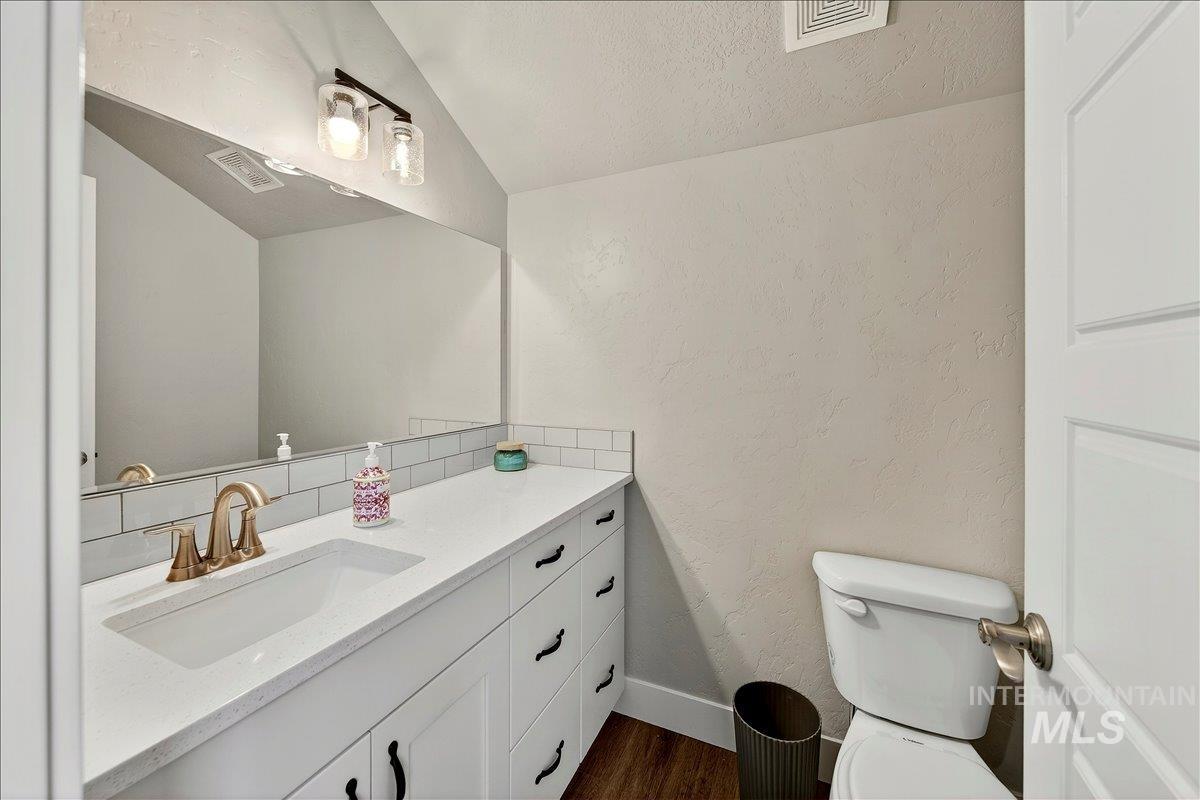 59 Sorrel Ave Property Photo 36