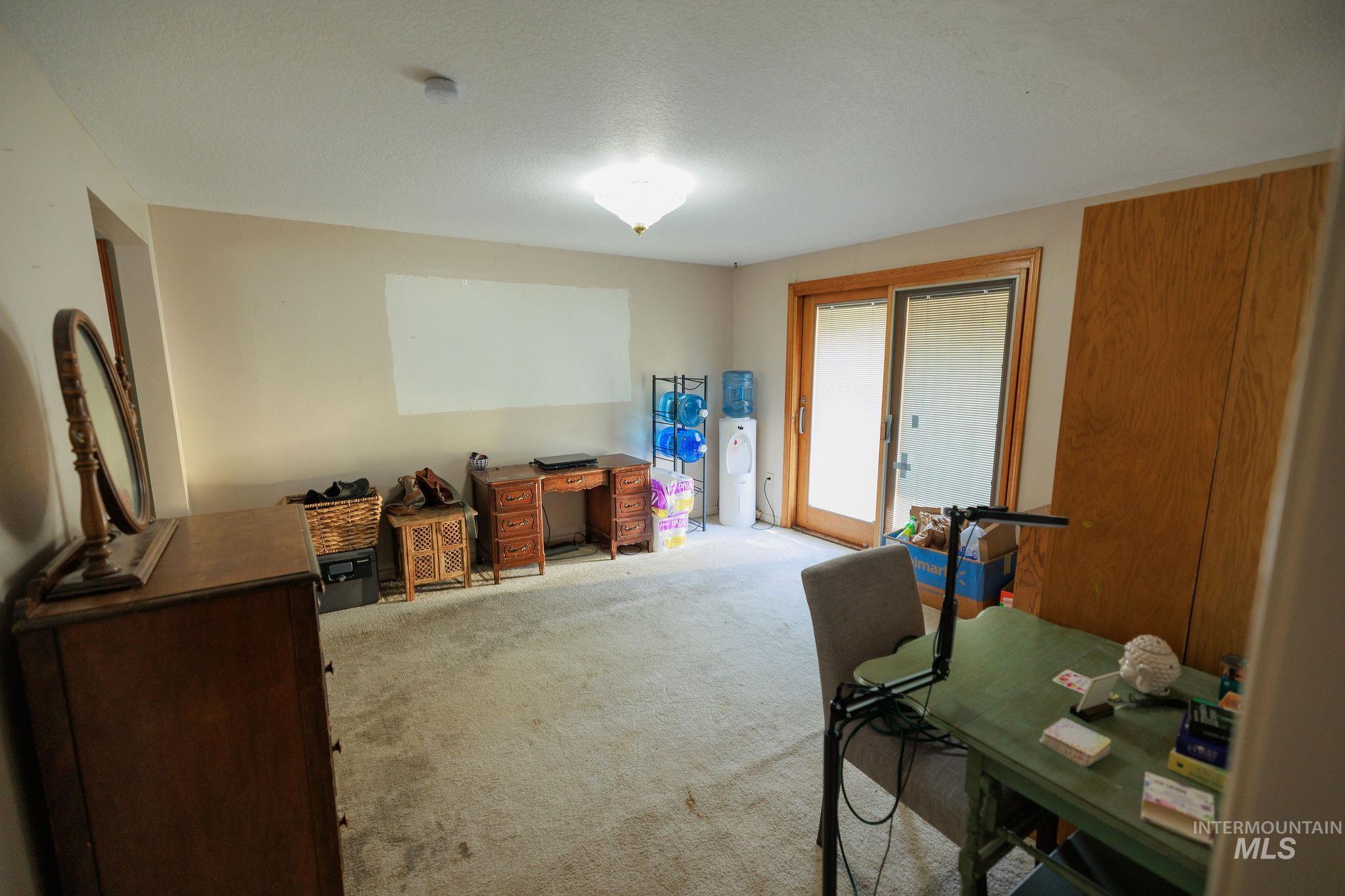 1006 N Morton St Property Photo 12