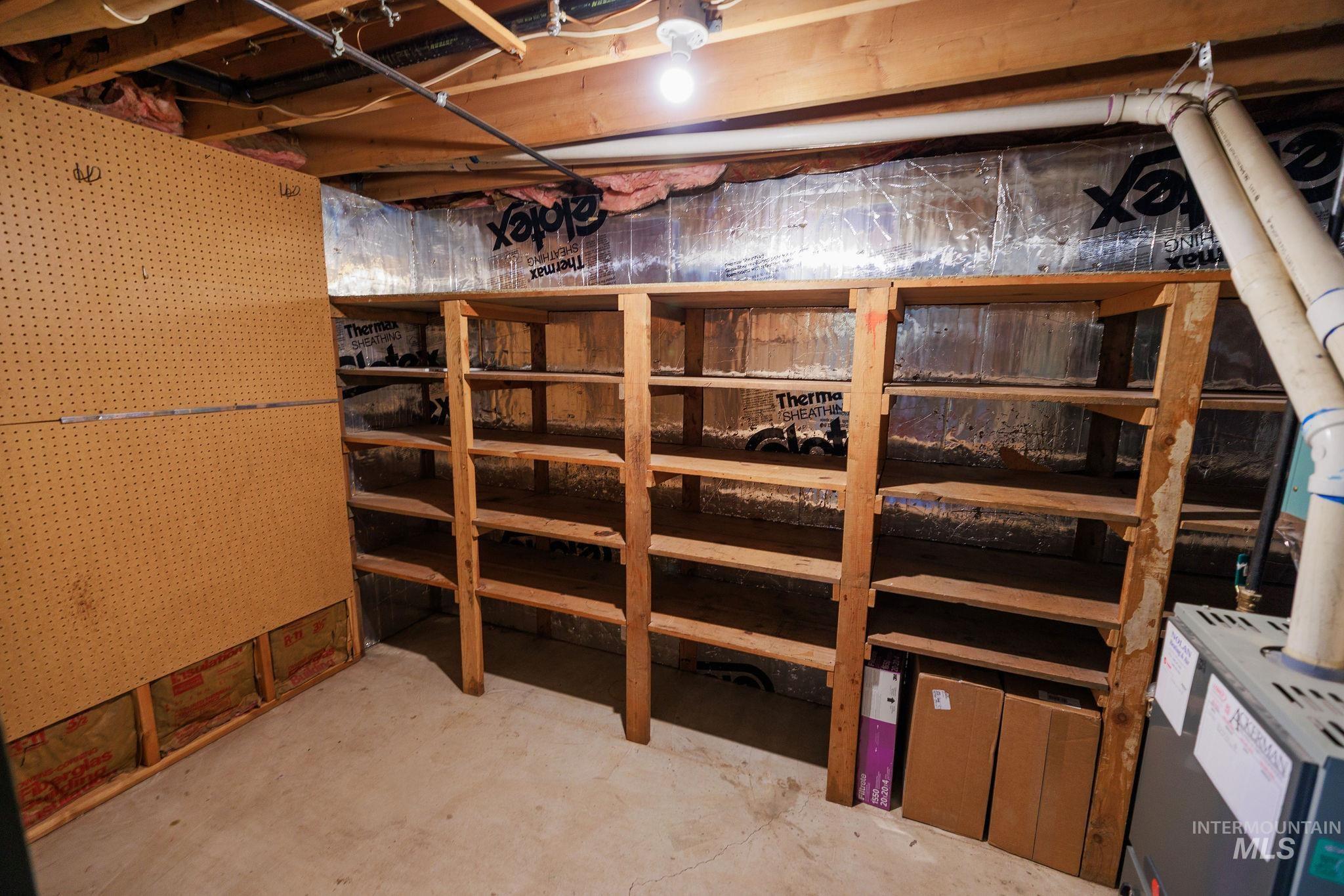1006 N Morton St Property Photo 19