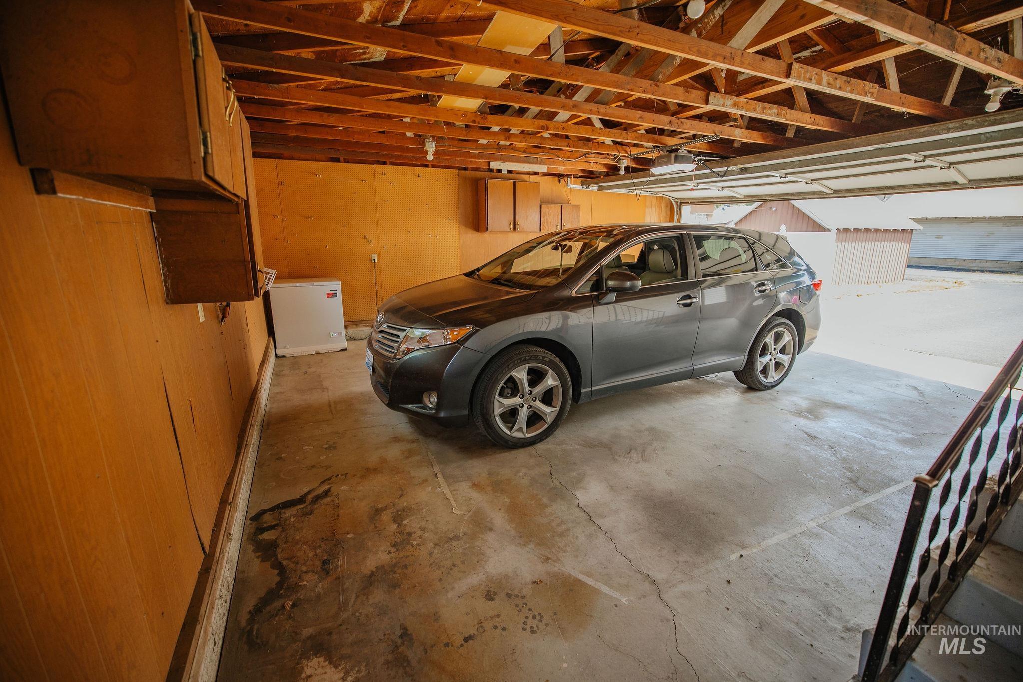 1006 N Morton St Property Photo 22
