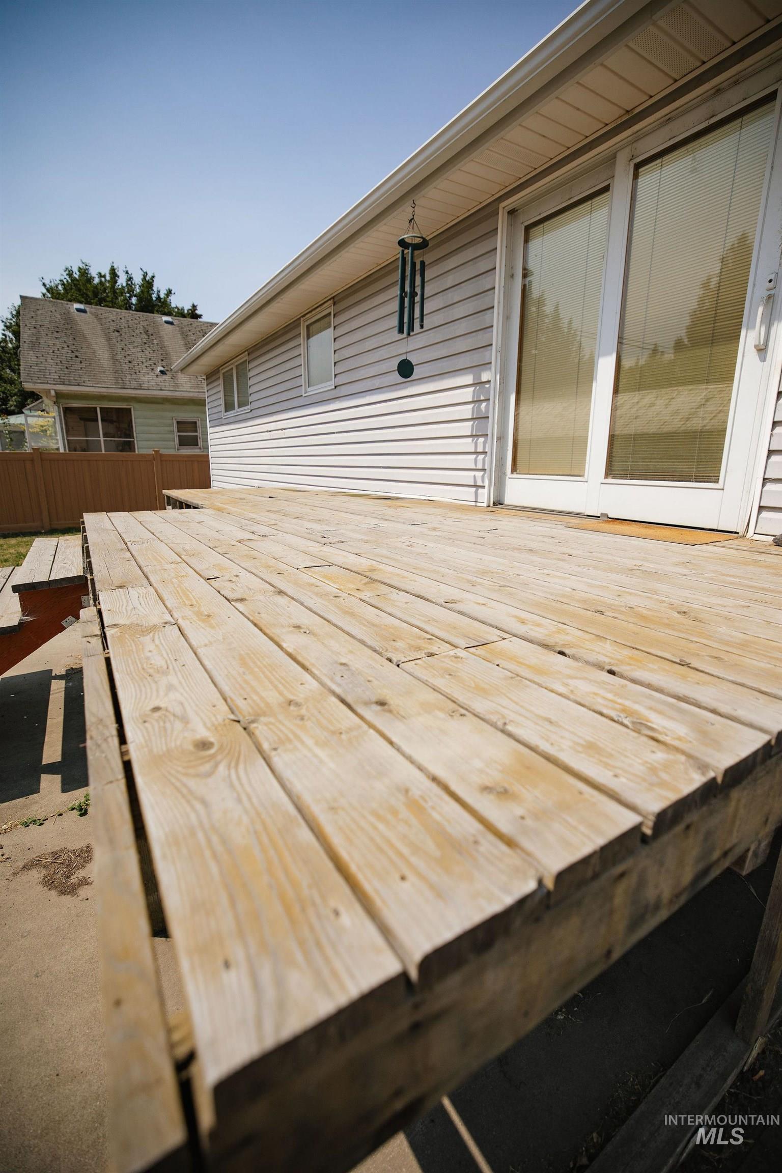 1006 N Morton St Property Photo 23