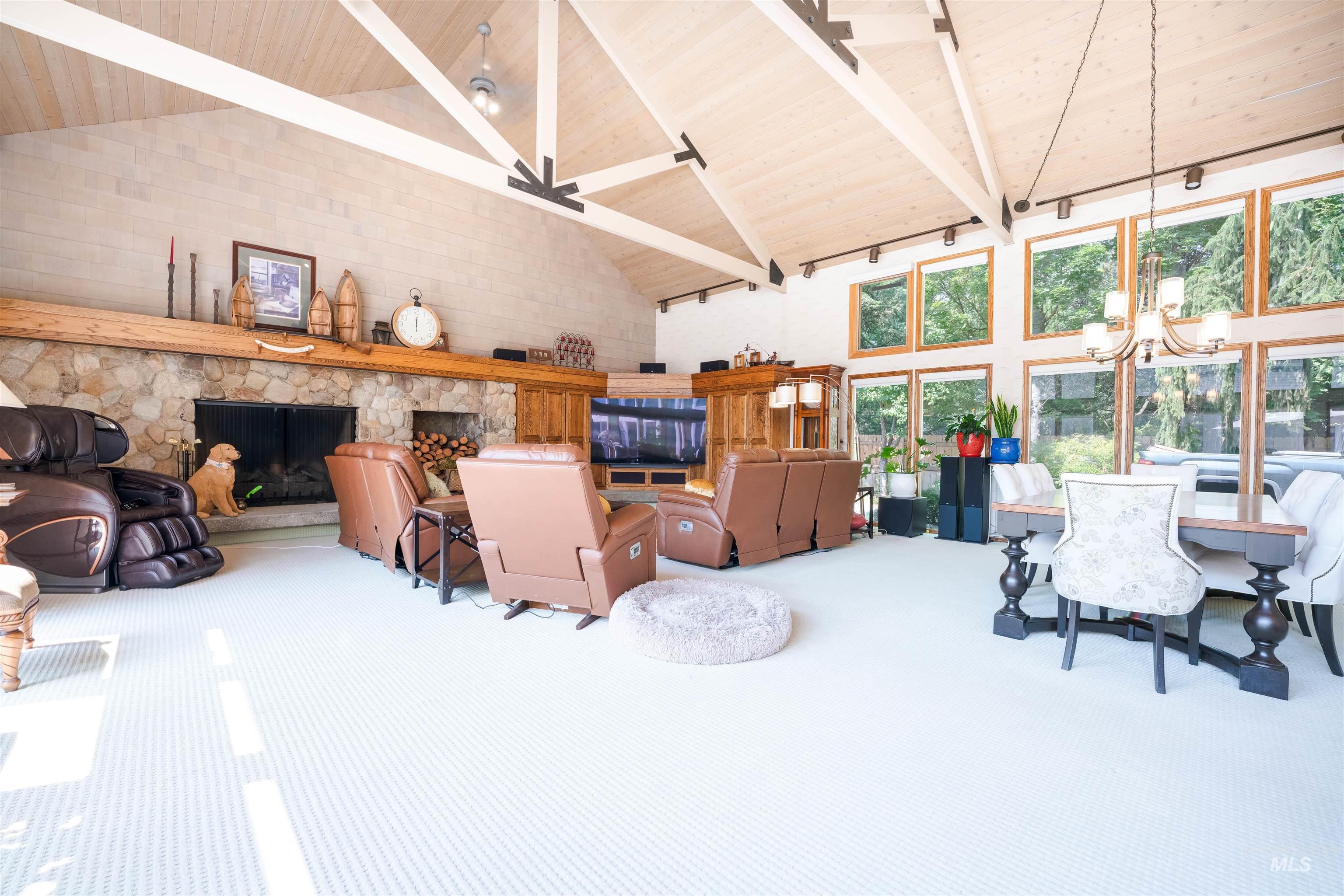 3065 S Whitepost Way Property Photo 13