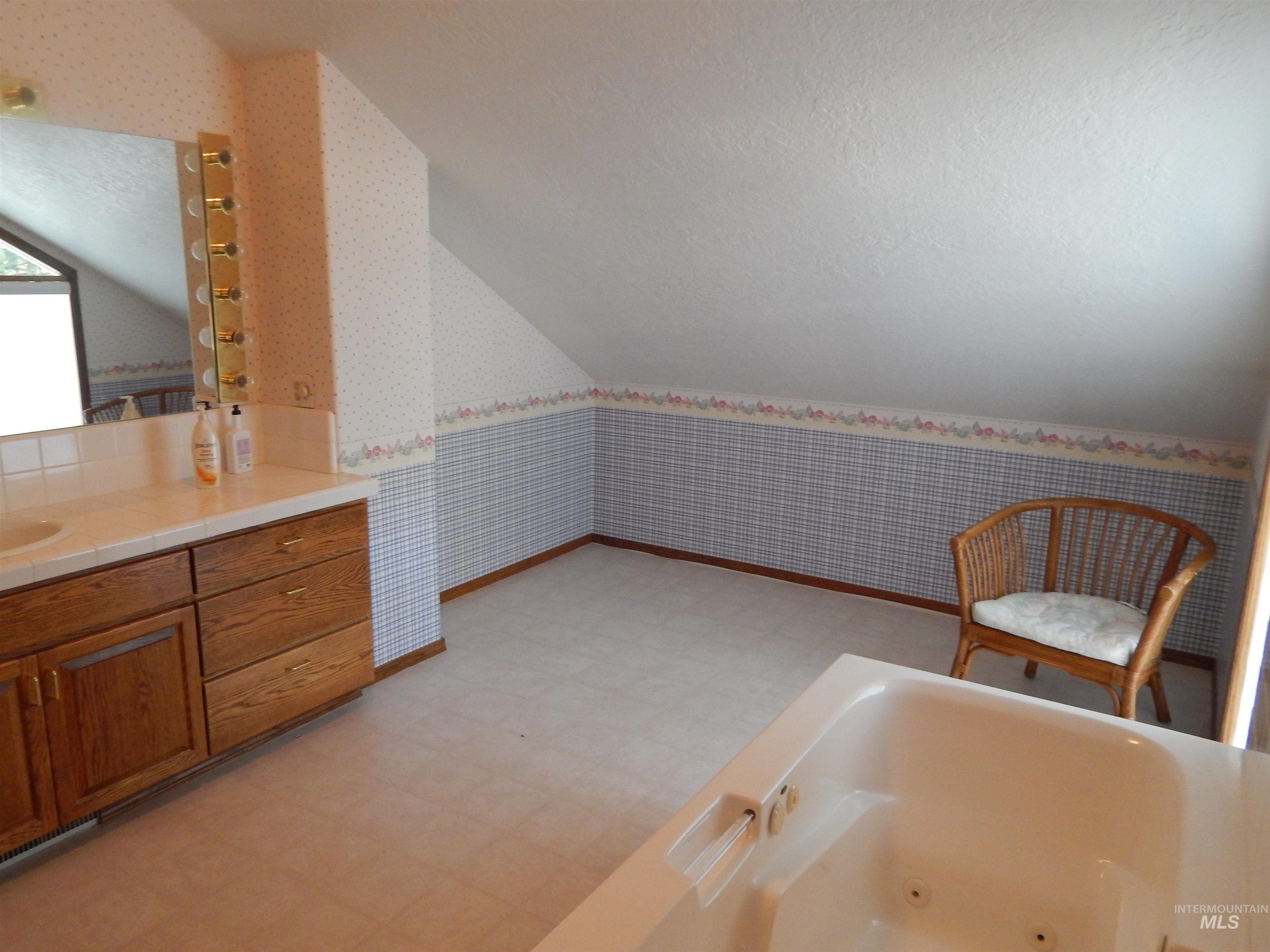 3065 S Whitepost Way Property Photo 28