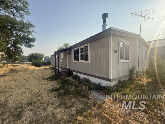 1208 W Galloway Property Photo 1