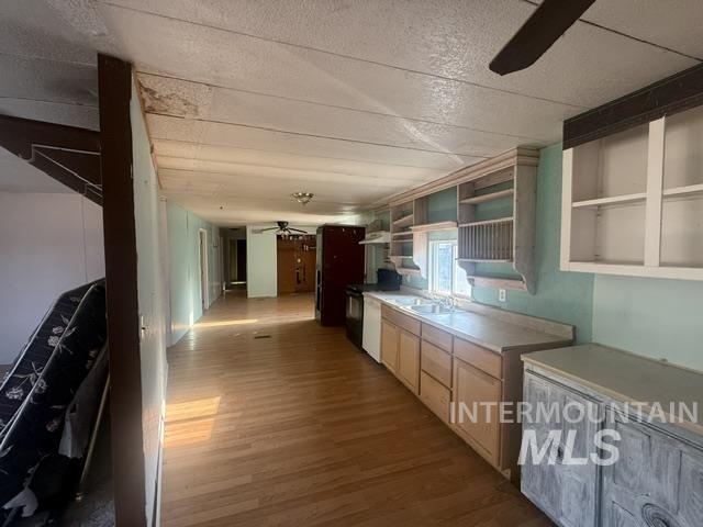 1208 W Galloway Property Photo 6