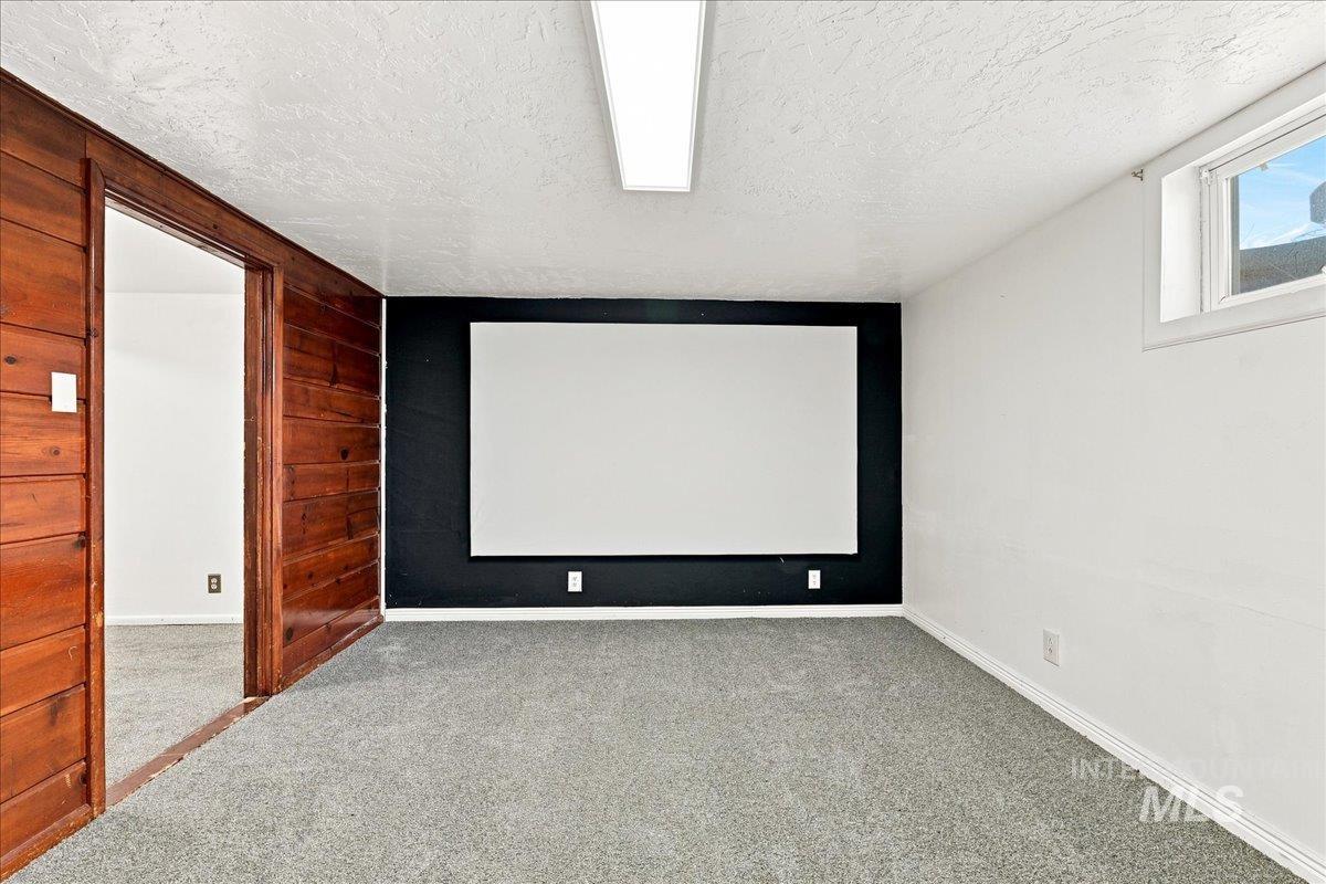 803 Falls Avenue West Property Photo 13
