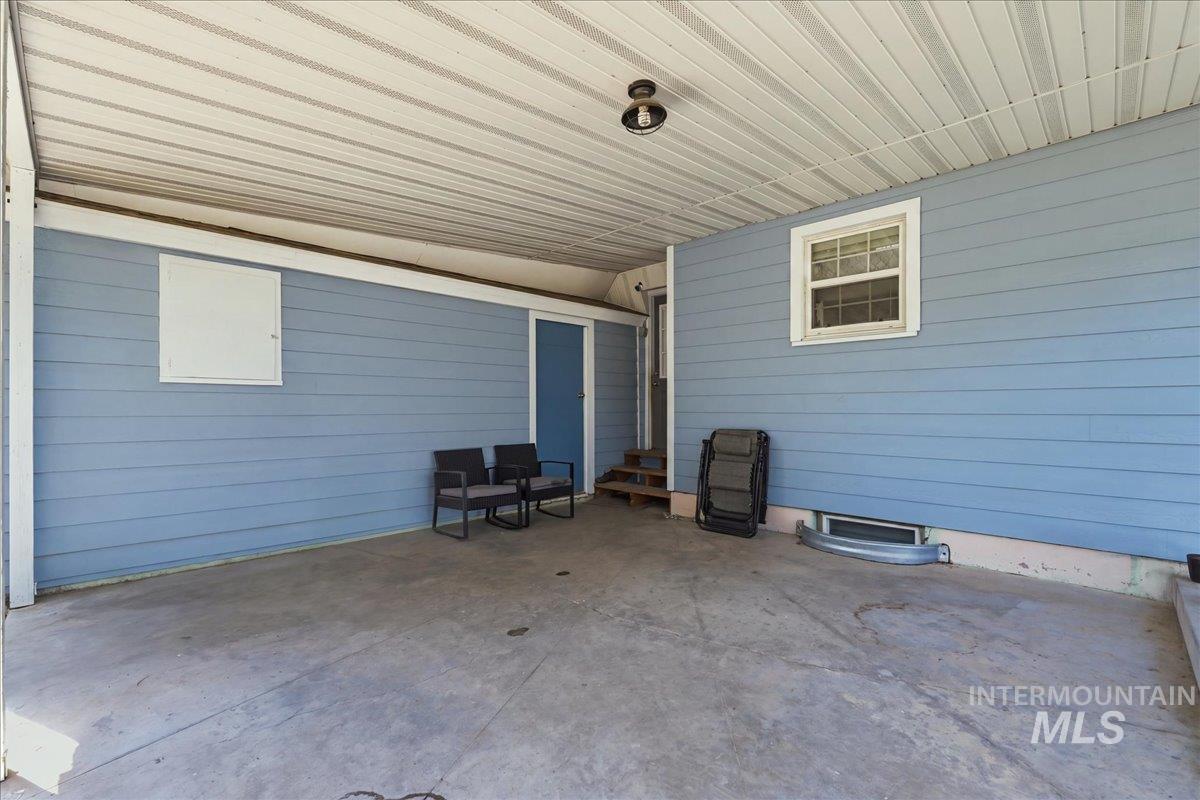 803 Falls Avenue West Property Photo 14