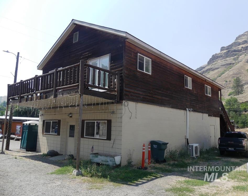 130 River Street Property Photo 39