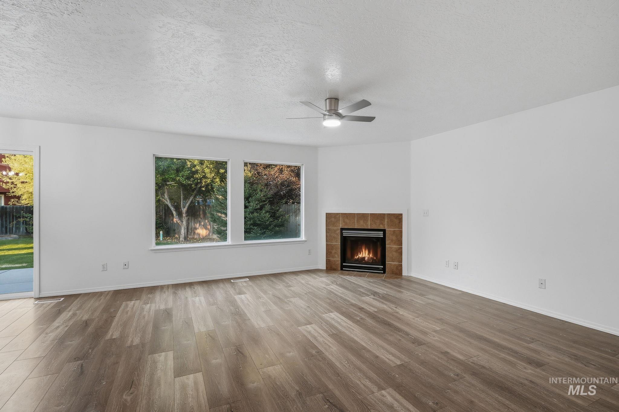 3482 N Elmstone Pl Property Photo 7