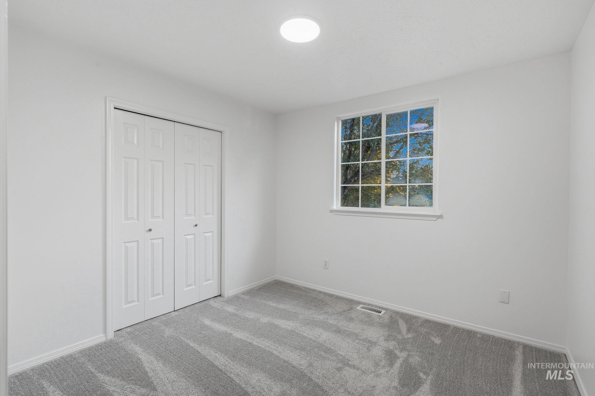 3482 N Elmstone Pl Property Photo 24