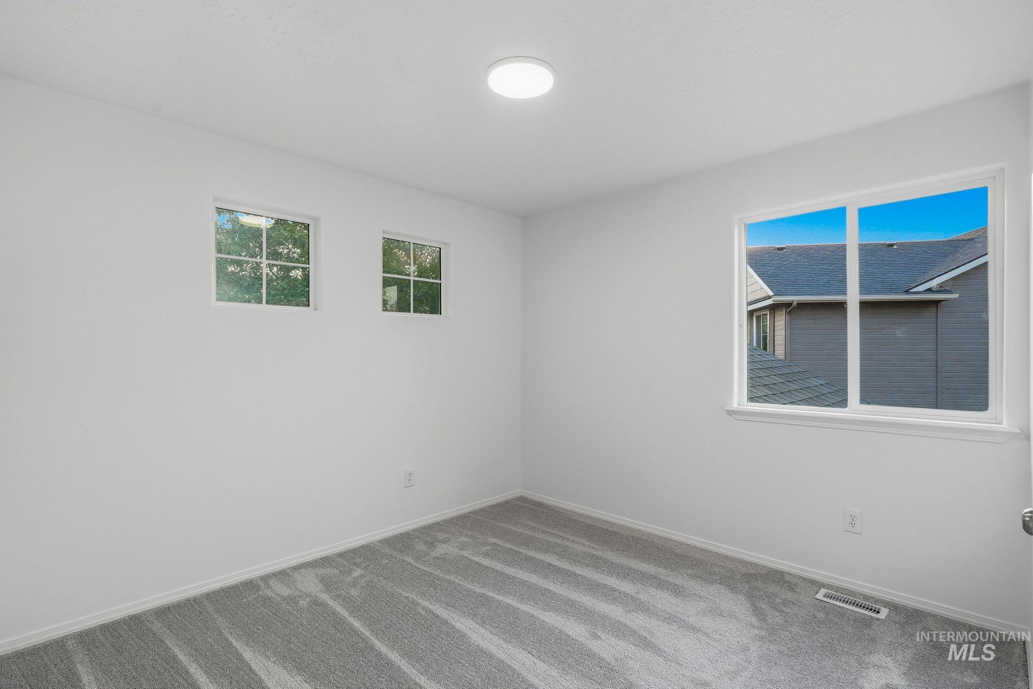3482 N Elmstone Pl Property Photo 25