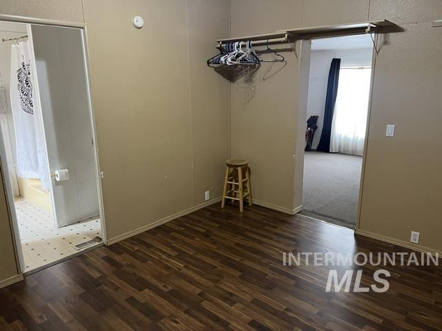 803 E Liberty Property Photo 5