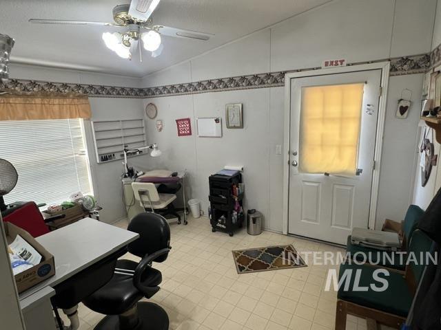 803 E Liberty Property Photo 7