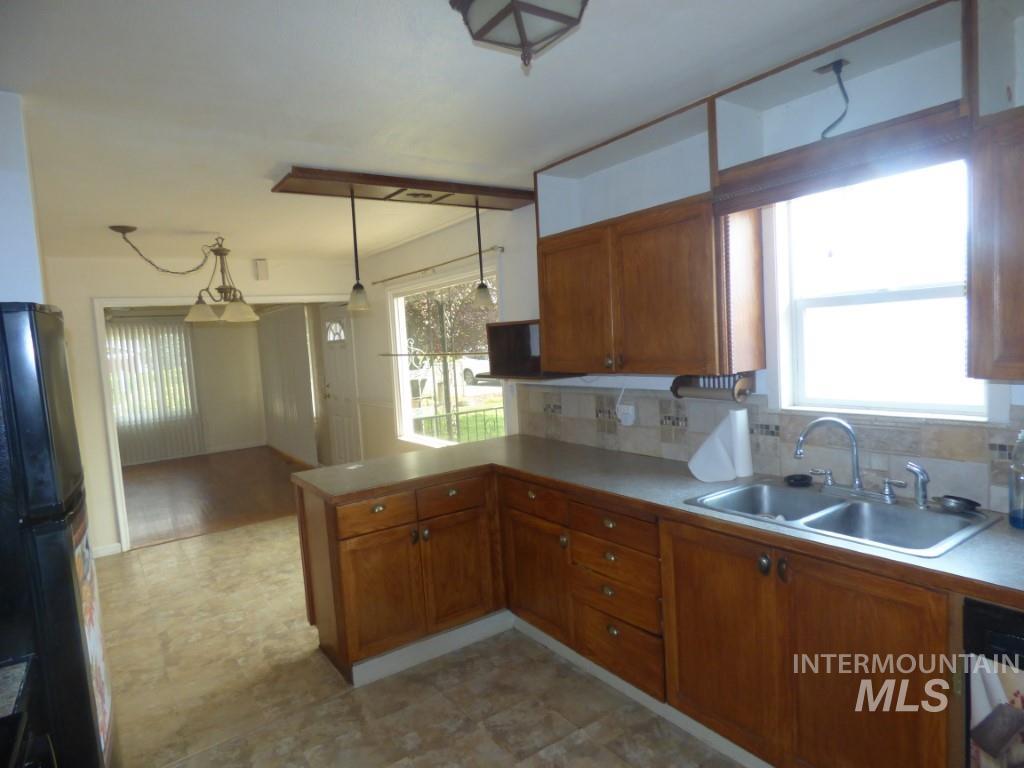1256 Elm Street Property Photo 7