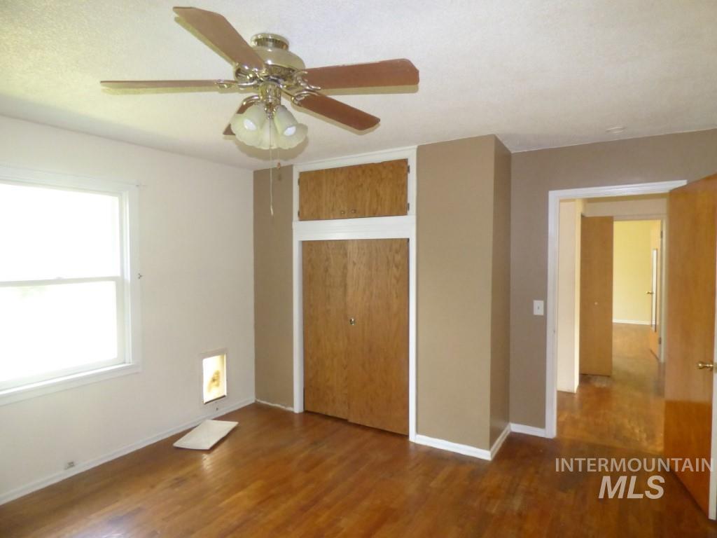 1256 Elm Street Property Photo 8
