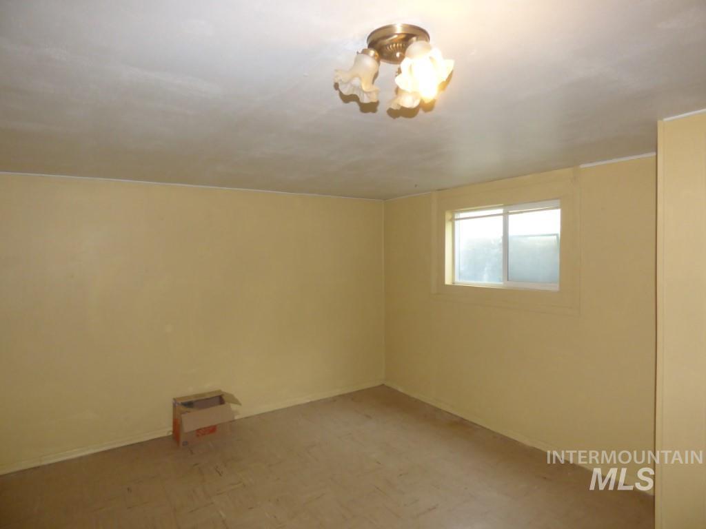 1256 Elm Street Property Photo 20
