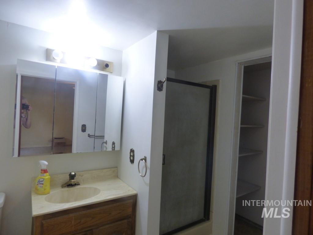 1256 Elm Street Property Photo 22