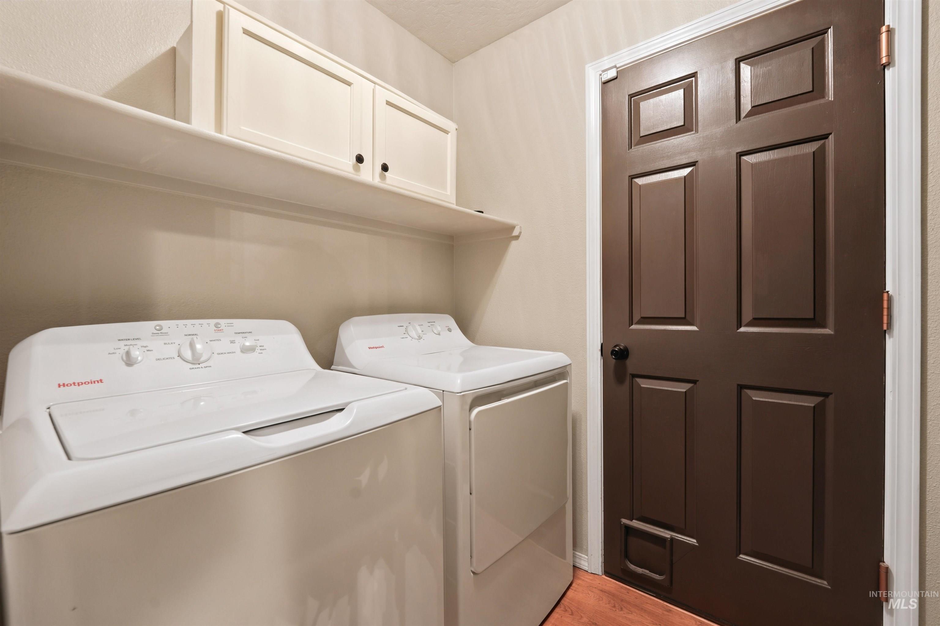 1059 Valley Property Photo 14