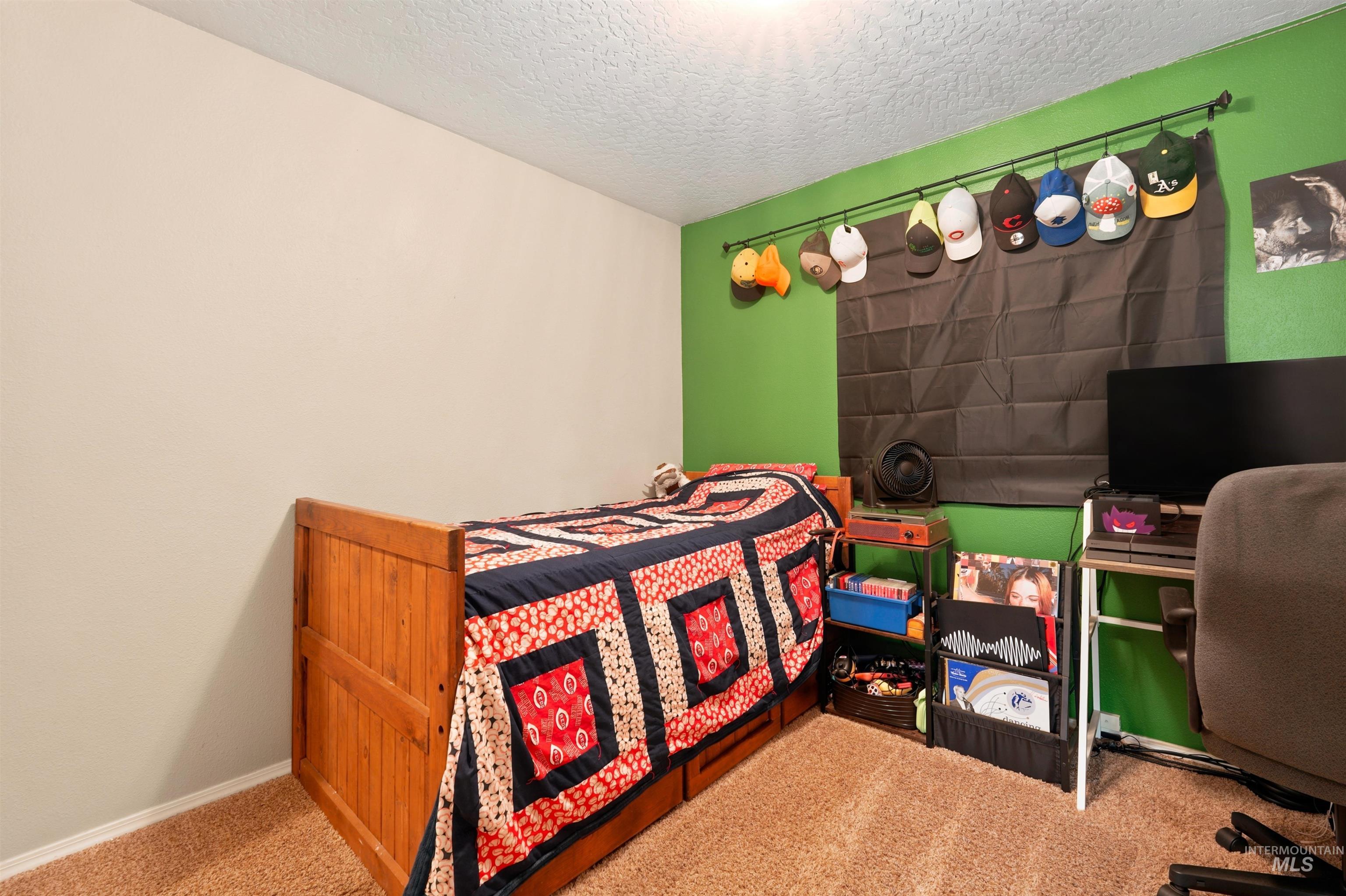 1059 Valley Property Photo 21
