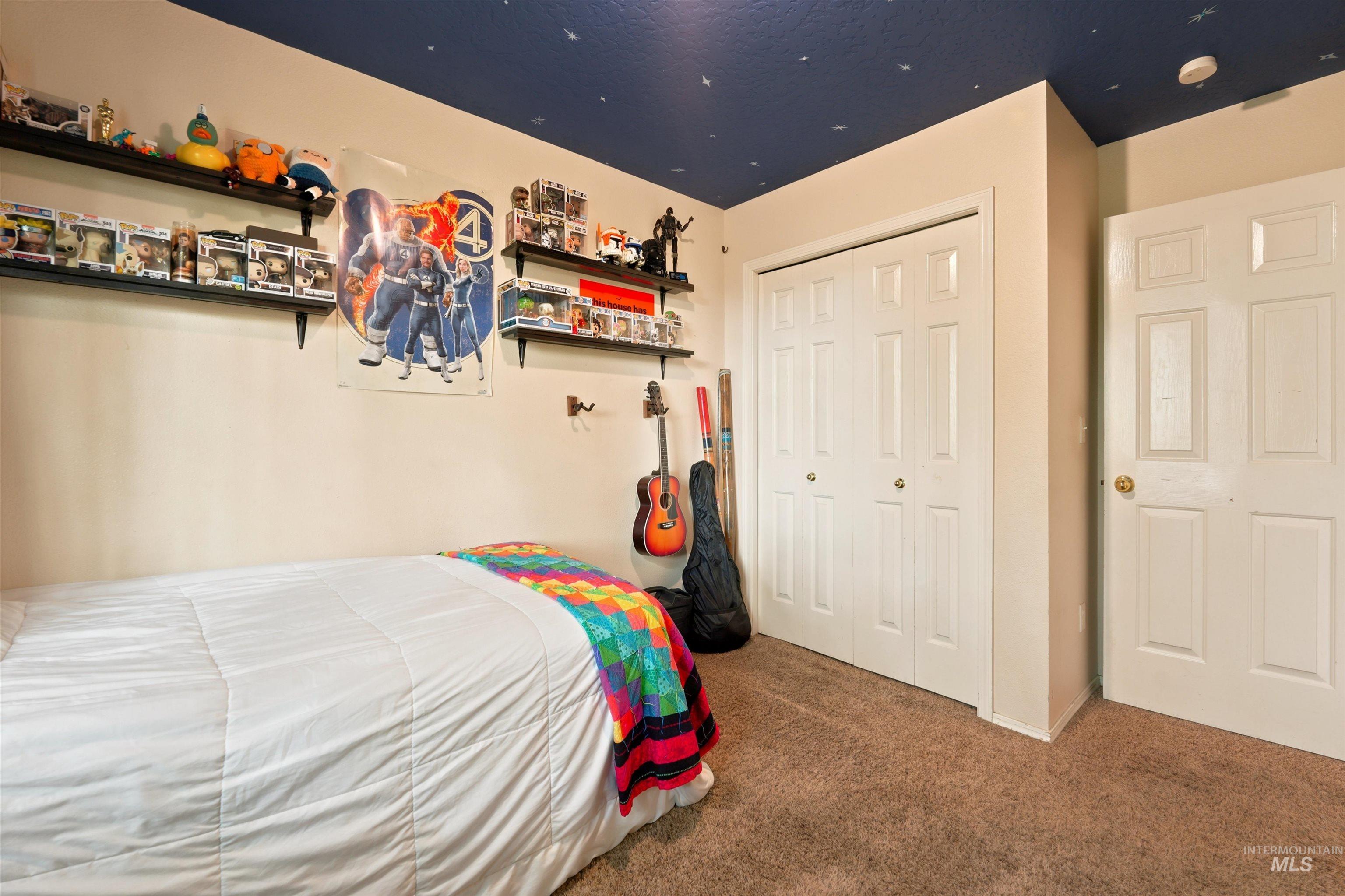 1059 Valley Property Photo 24