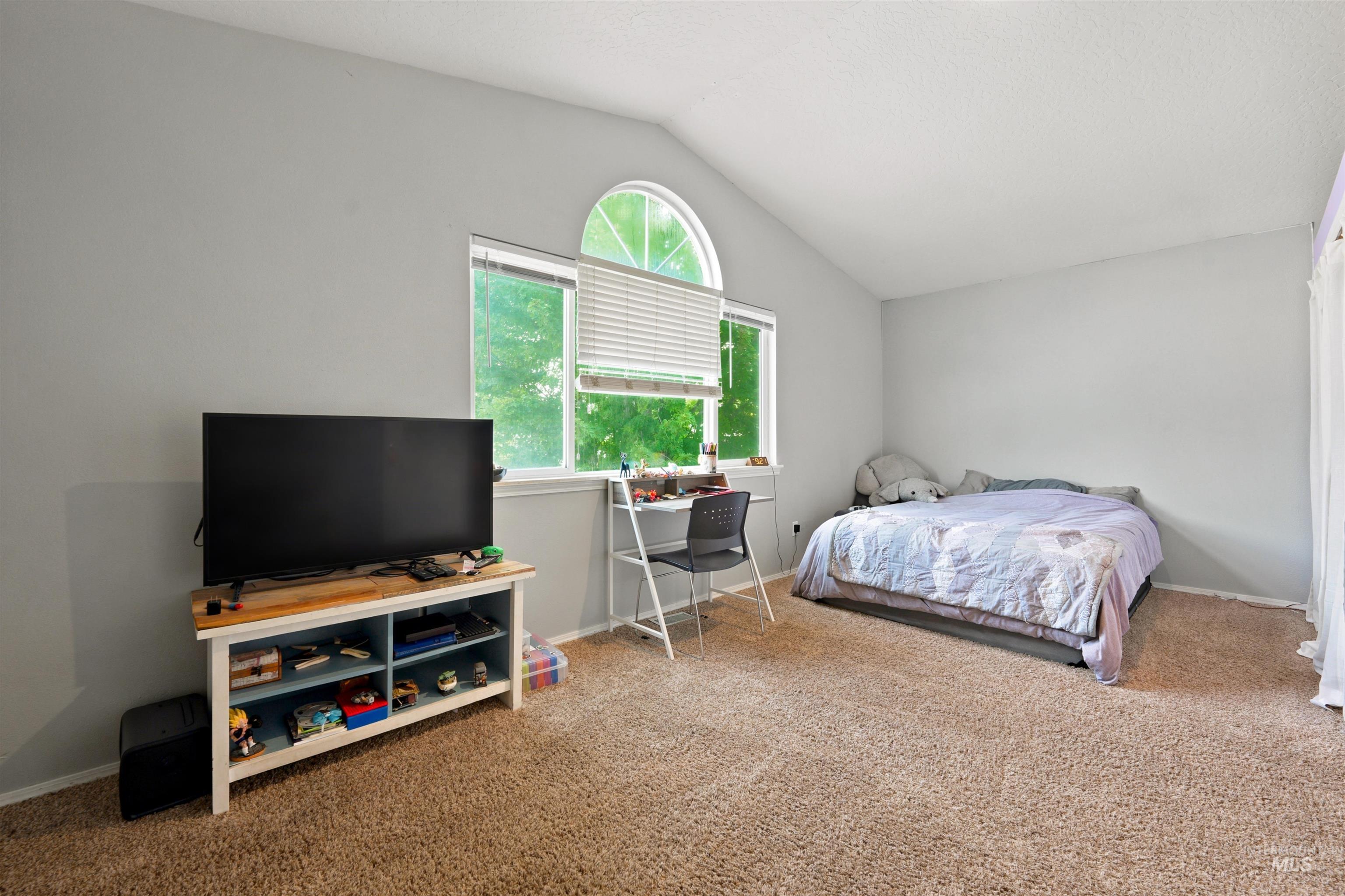1059 Valley Property Photo 27