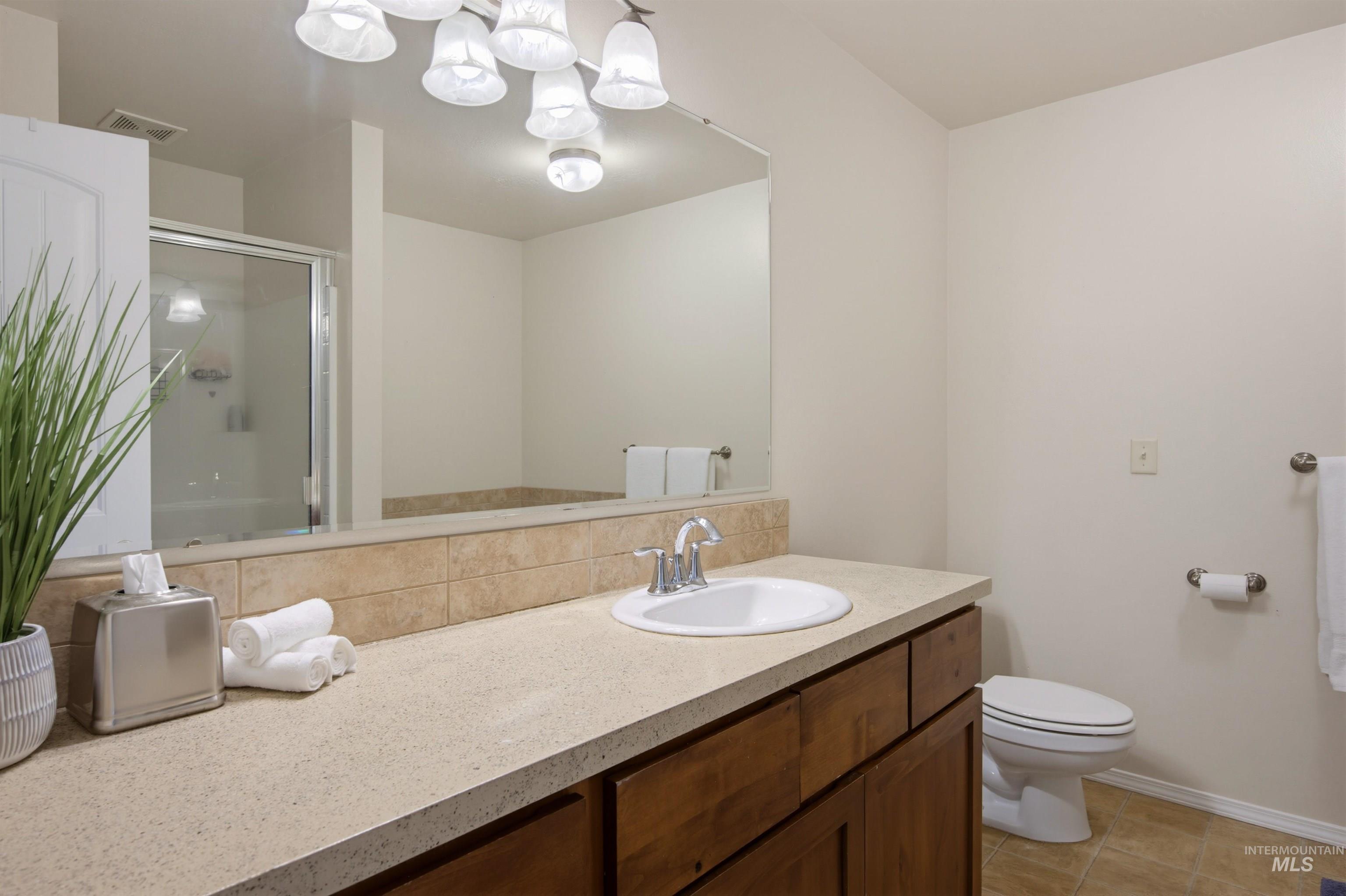 2452 S Amaya Lane Property Photo 15