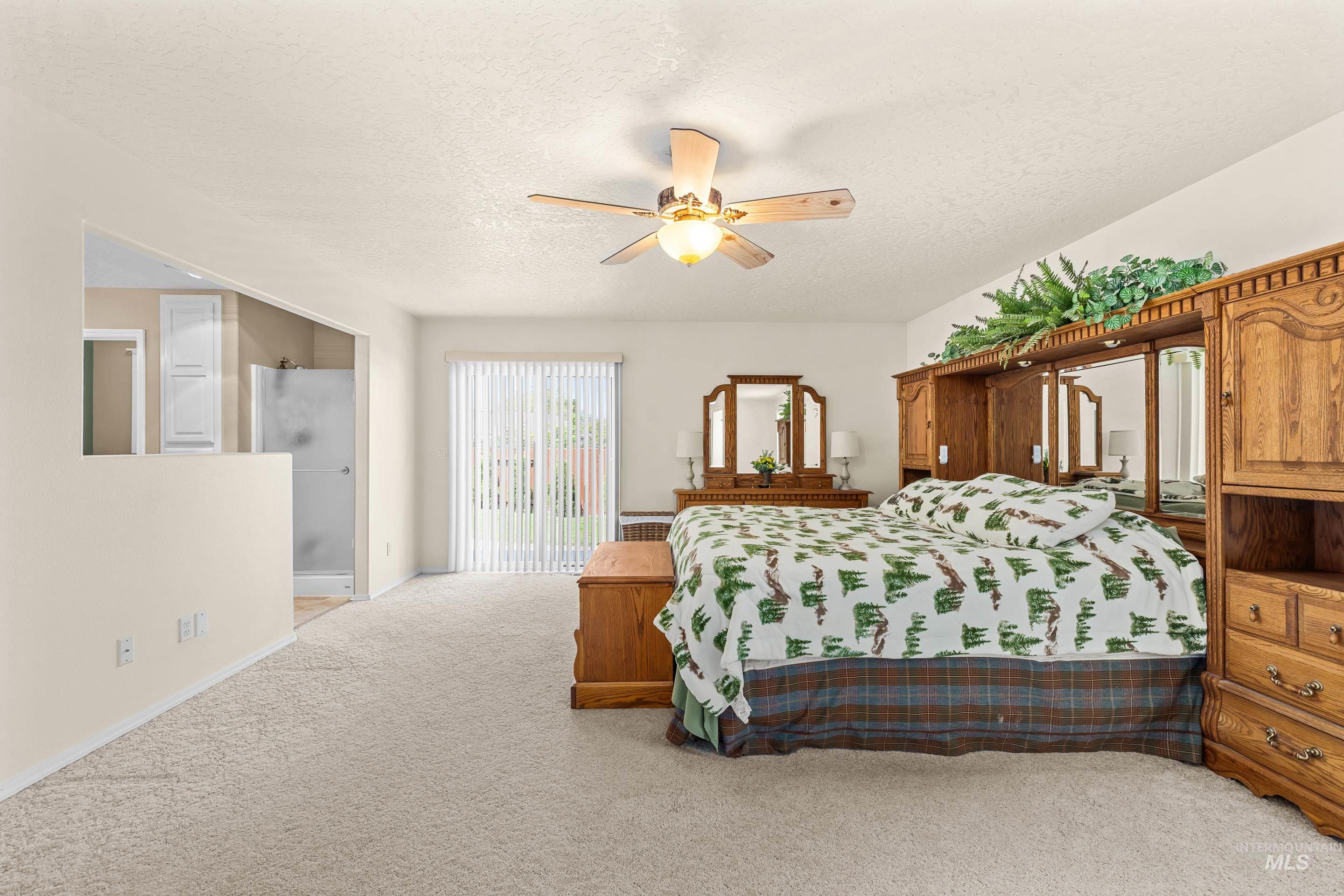 3408 Saraset Cir Property Photo 22