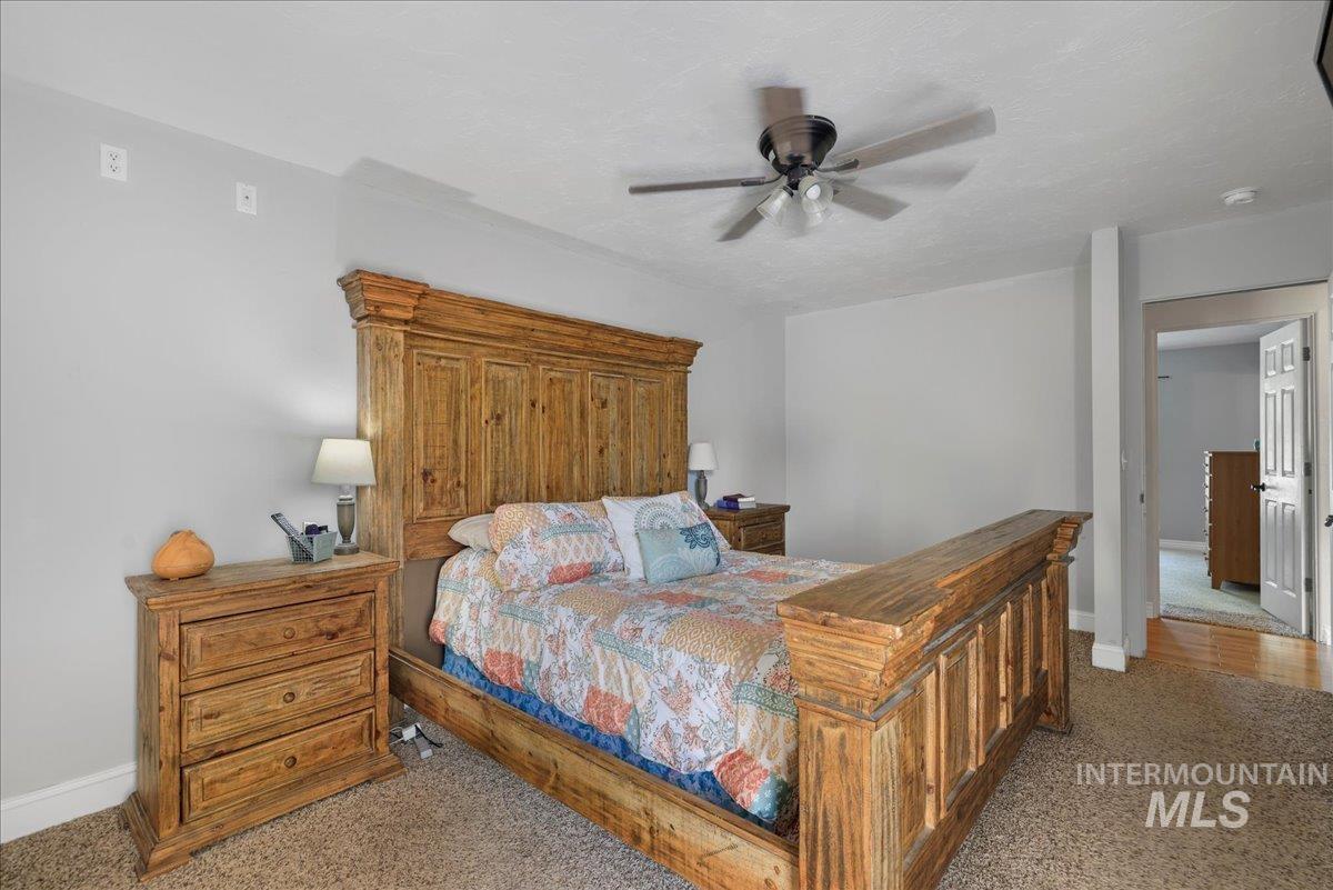 2123 E 3970 N Property Photo 18