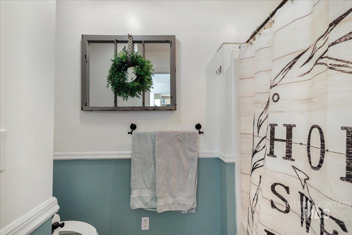 2123 E 3970 N Property Photo 20