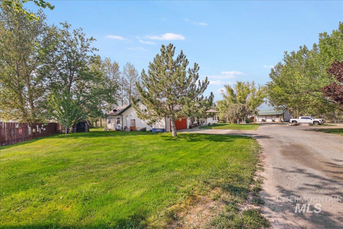 2123 E 3970 N Property Photo 27