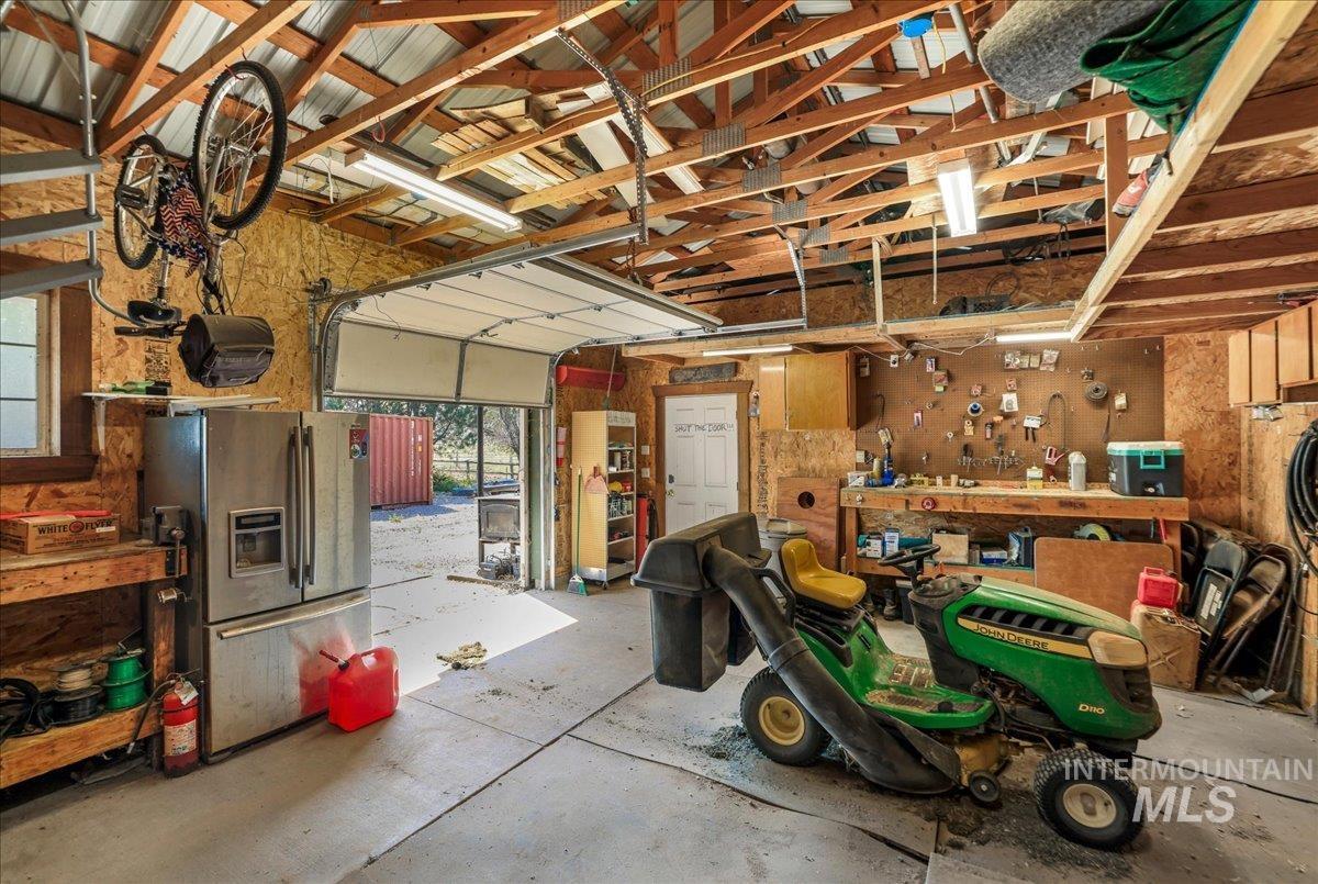 2123 E 3970 N Property Photo 29