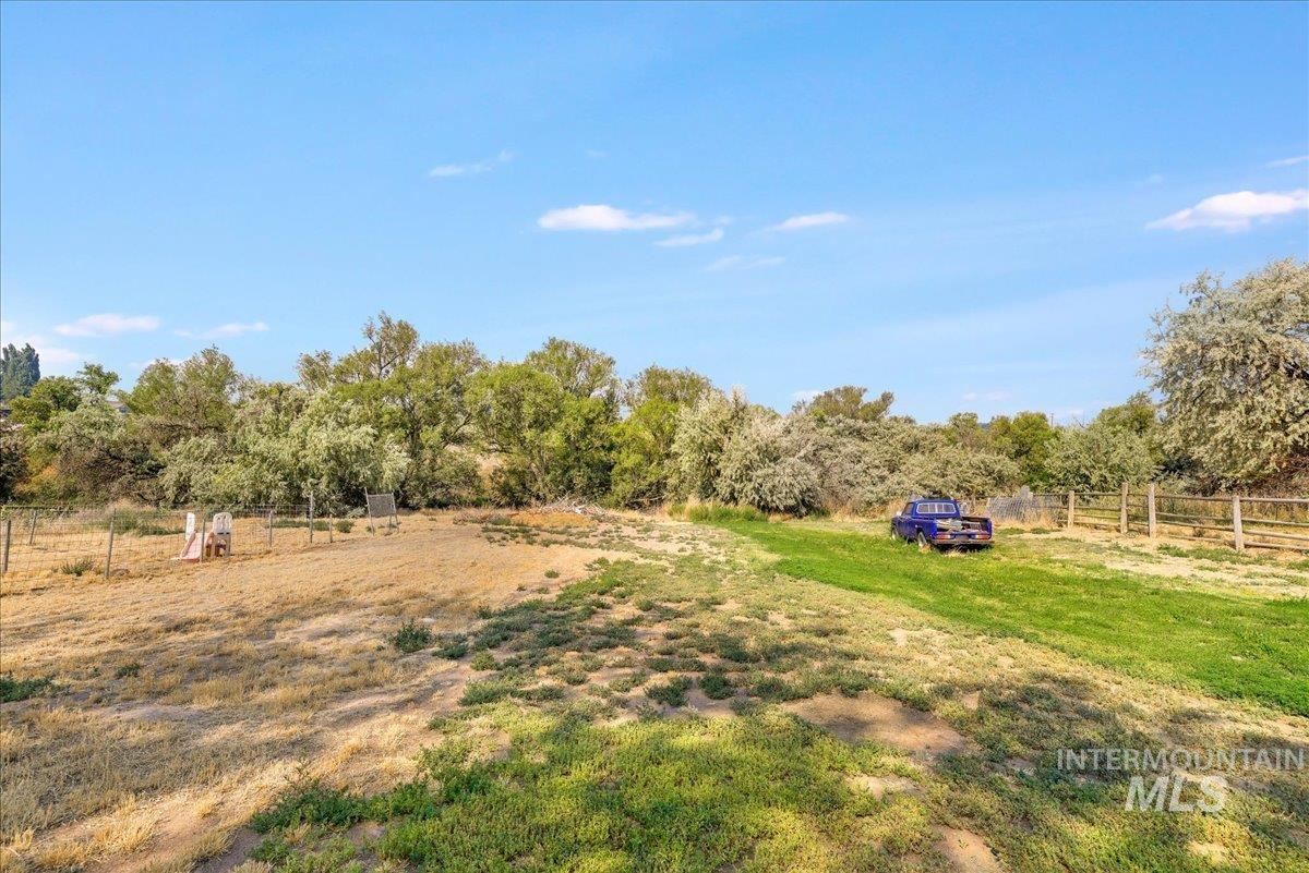 2123 E 3970 N Property Photo 34
