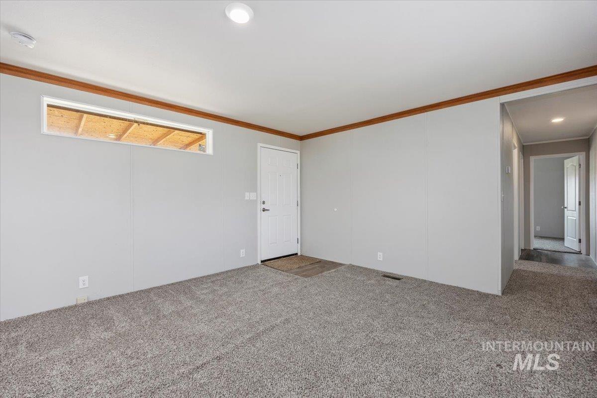 1206 E 2000 S Property Photo 31