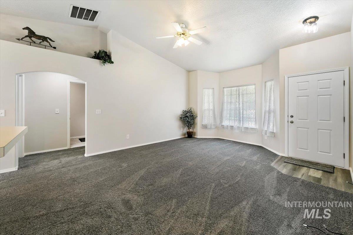 3409 Rock Ct Property Photo 7