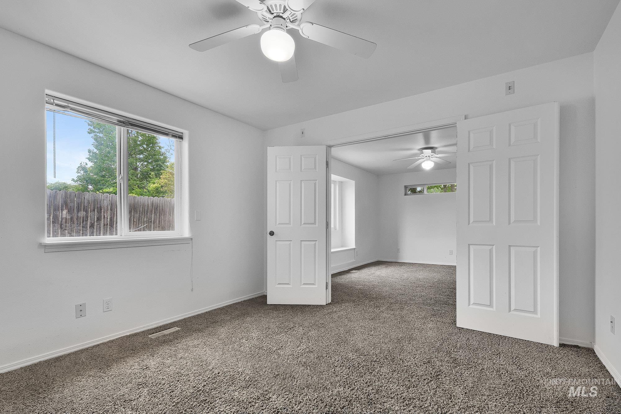 510 Kyle St Property Photo 24