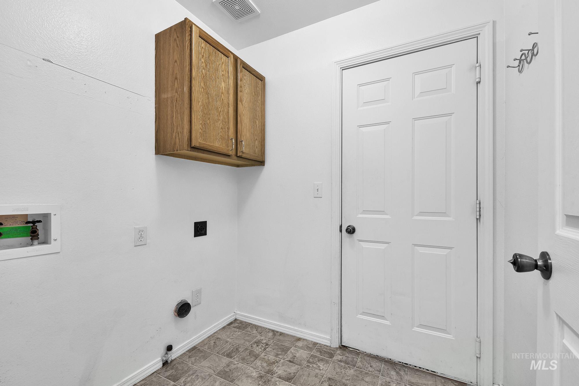 510 Kyle St Property Photo 33