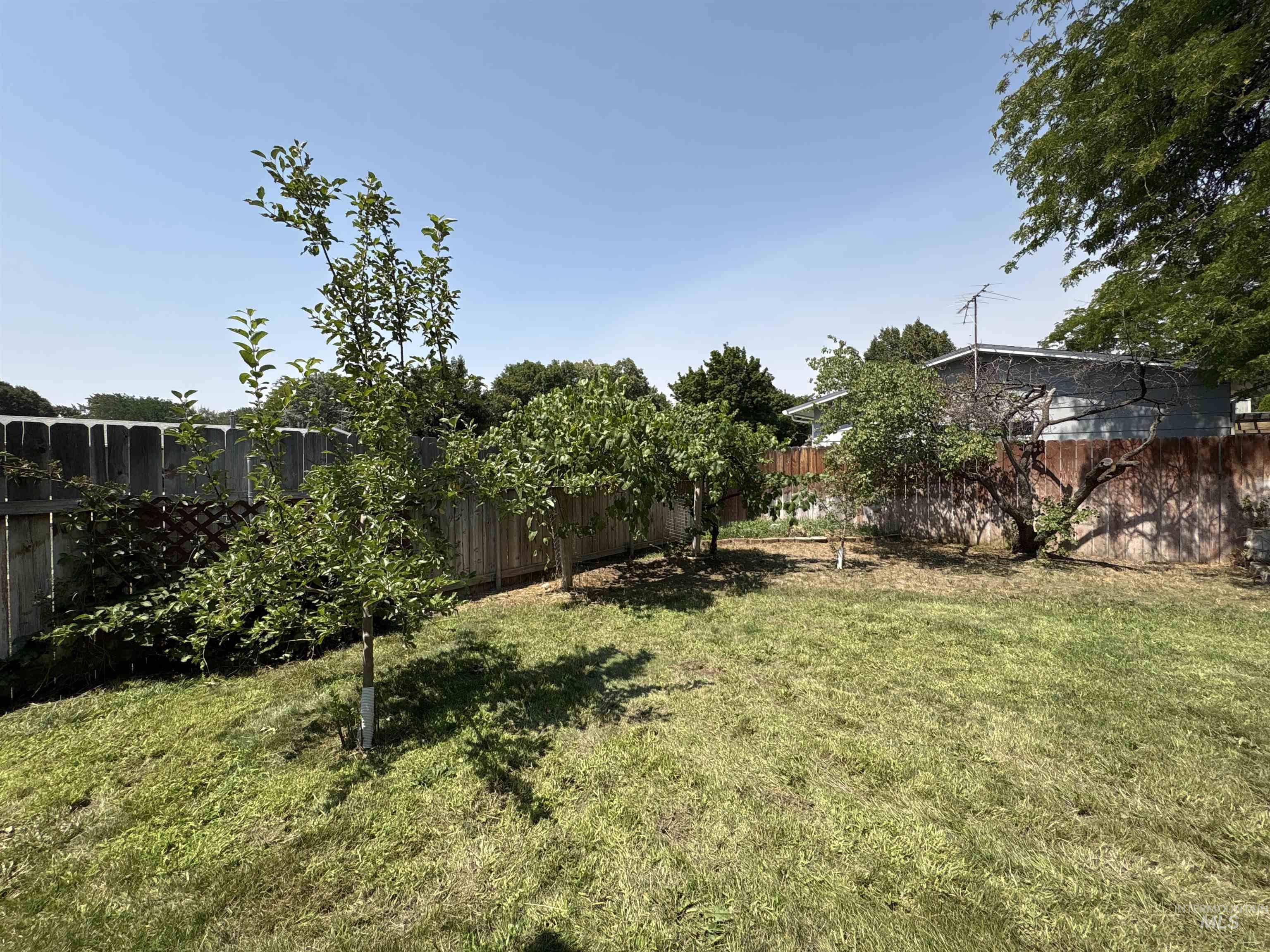 1200 E 9th N Property Photo 43