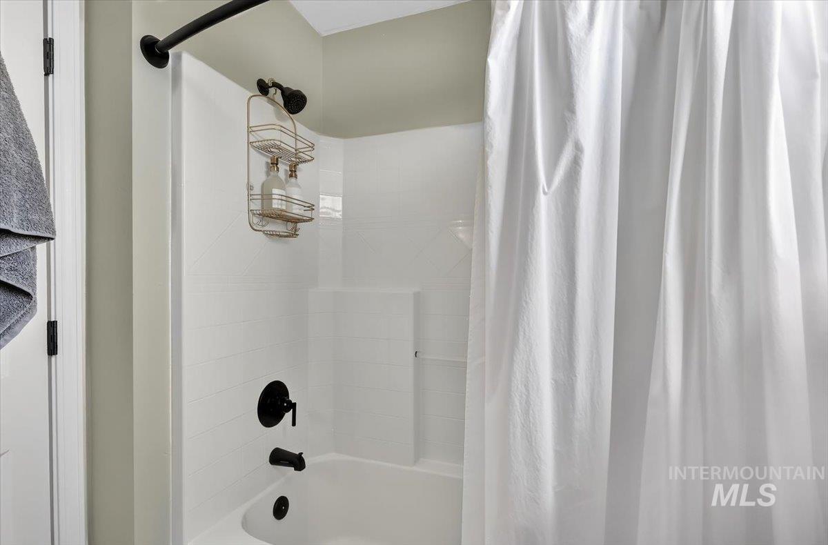 16451 Rainbow Drive Property Photo 32