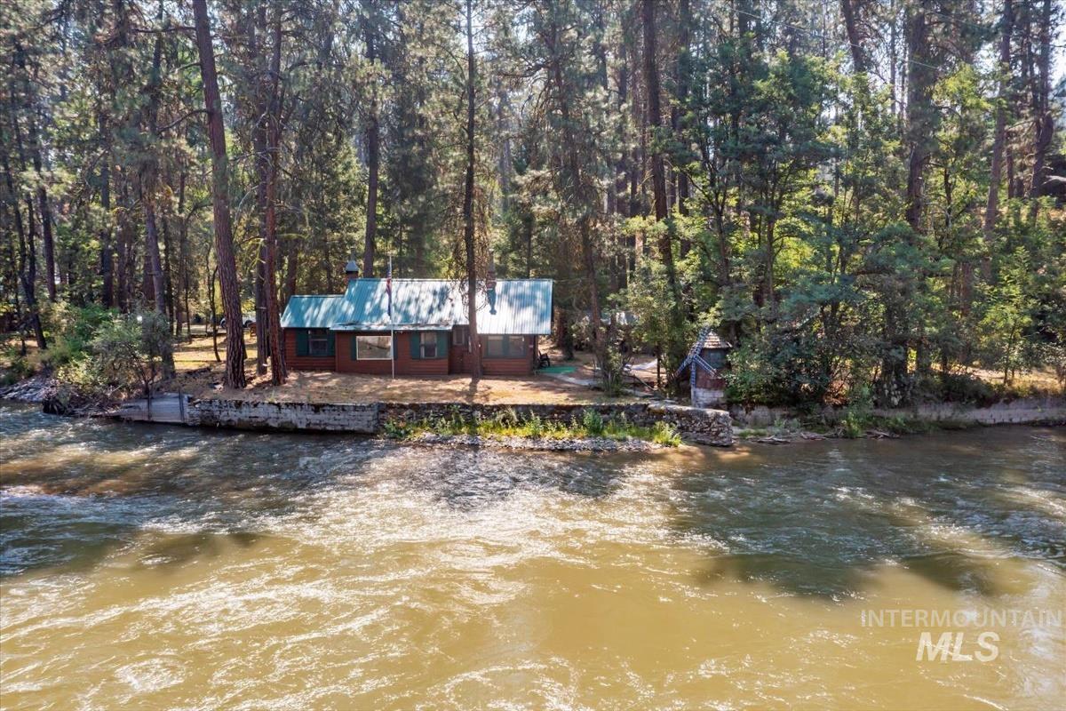 29 River Run Way Property Photo 2