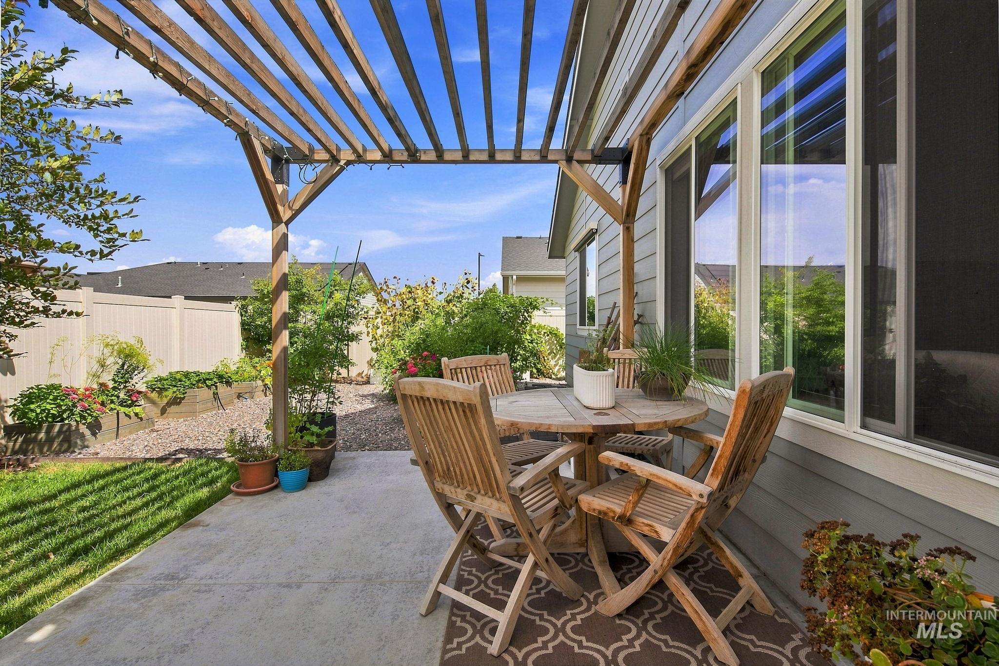 13203 S Wind River Ave. Property Photo 2