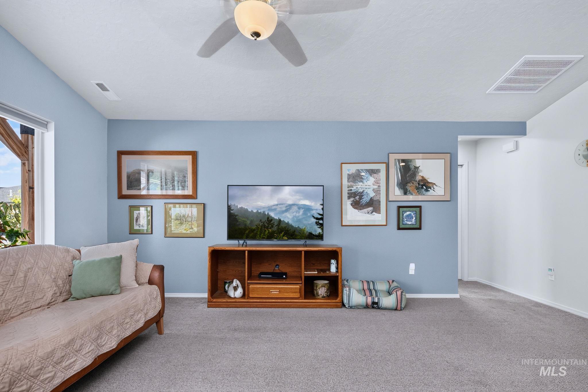 13203 S Wind River Ave. Property Photo 6