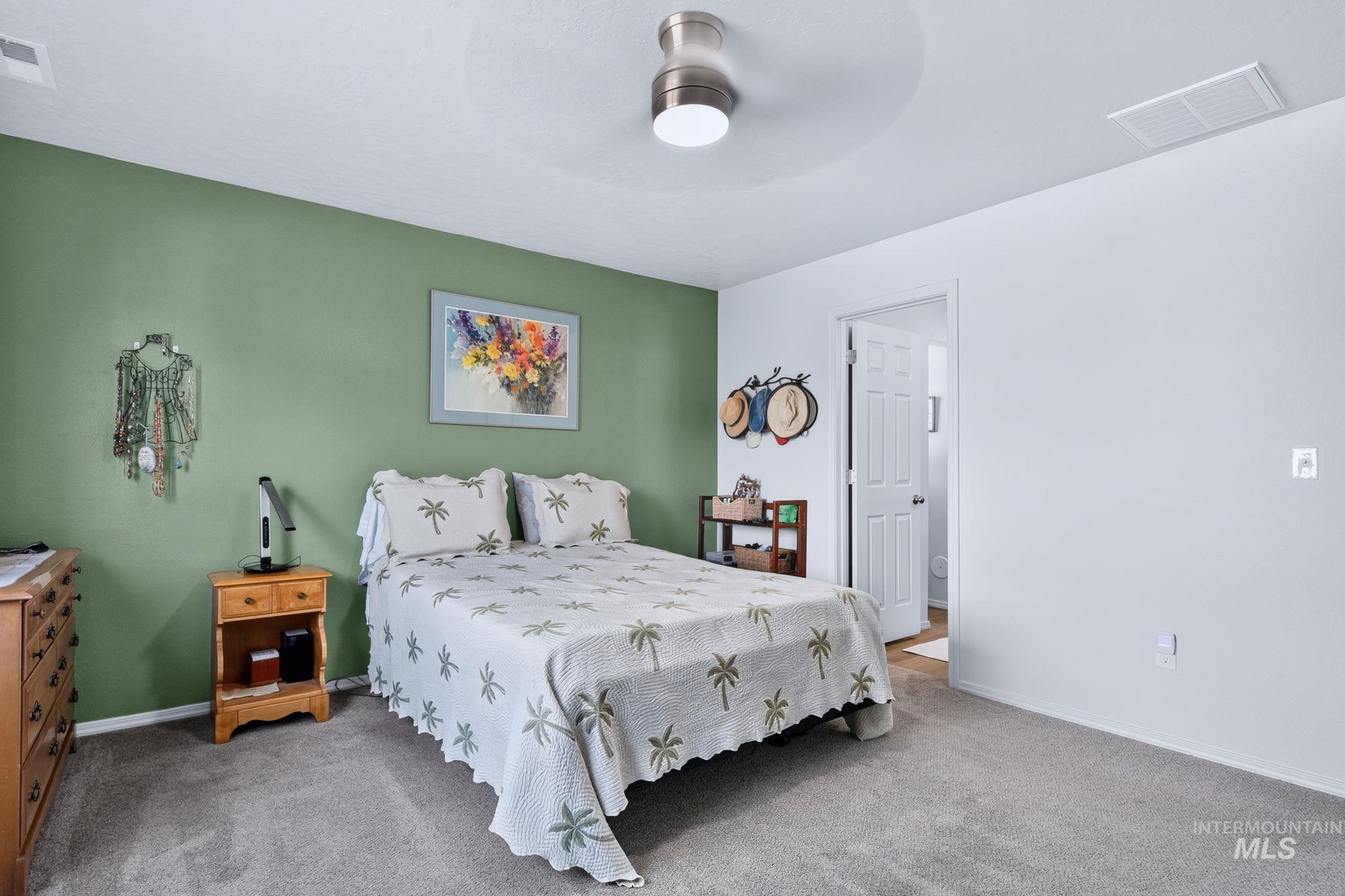 13203 S Wind River Ave. Property Photo 8