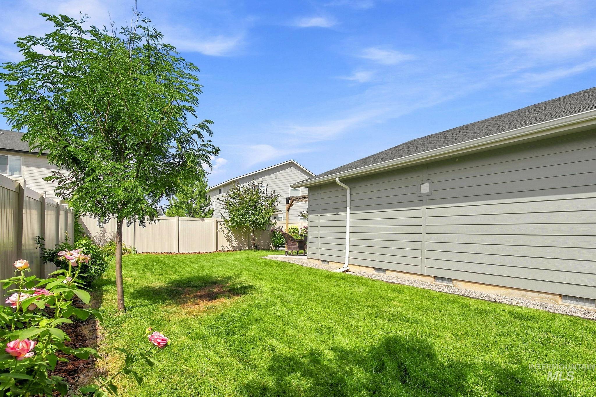 13203 S Wind River Ave. Property Photo 26