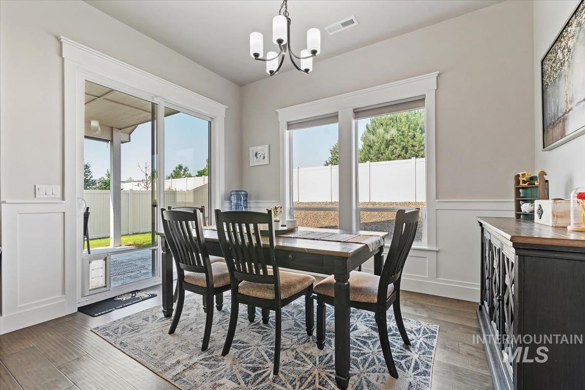 15243 Flora Springs Way Property Photo 10